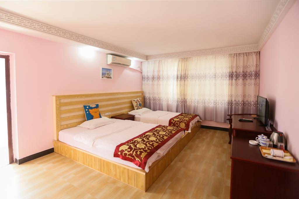 Fawlty Towers Hotel Jangsuo Kültér fotó